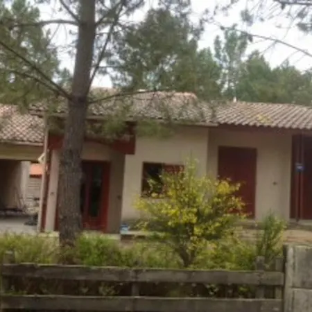 Maison De 2 Avec Piscine Partagee Et Terrasse A Et Maa A 2 Km De La Plage