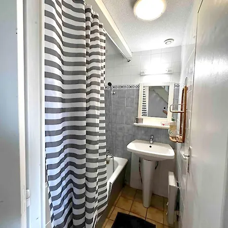 Maison De 2 Avec Piscine Partagee Et Terrasse A Et Maa A 2 Km De La Plage Moliets-et-Maa