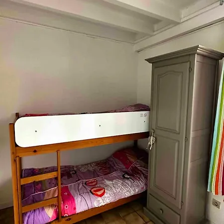 Ferienhaus Maison De 2 Avec Piscine Partagee Et Terrasse A Et Maa A 2 Km De La Plage *